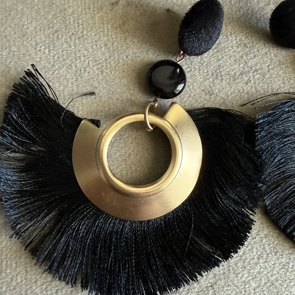 Elegant Black and Gold Fringe Earrings